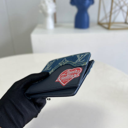 Luxury Lv Slender Men’s Wallet