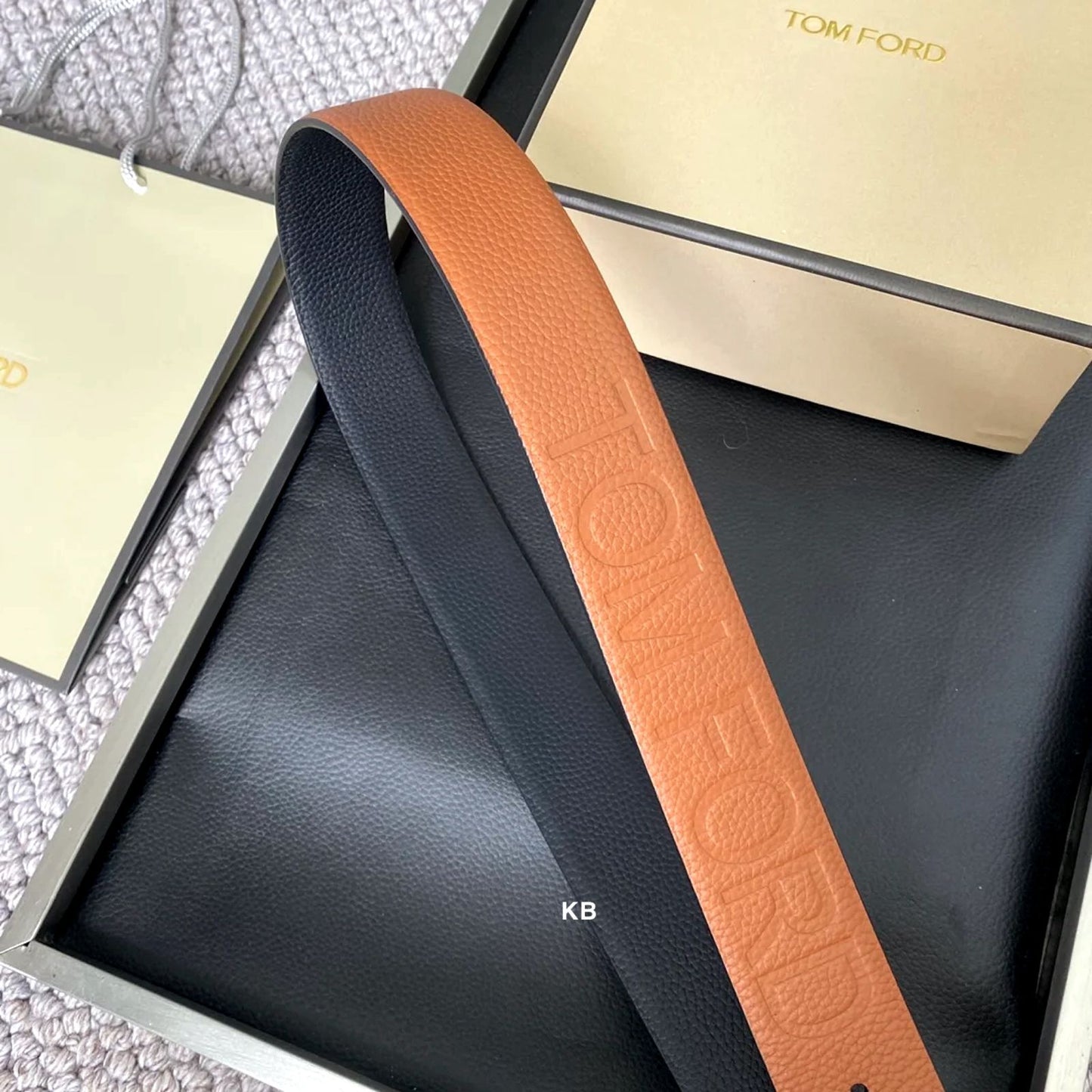 Luxury Reversible Grain Leather Belt – Unisex