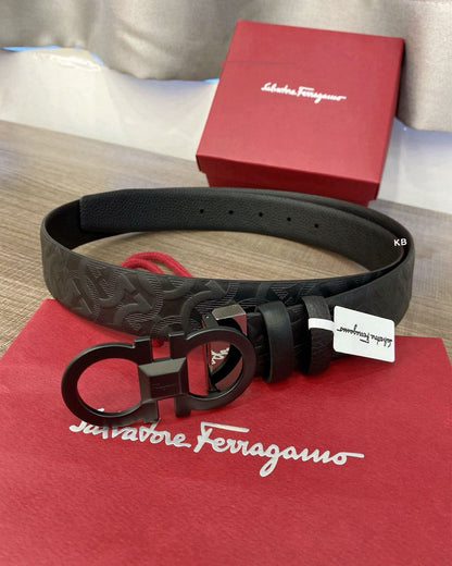 Luxury Black Emboss & Plain Reversible Men’s Belt