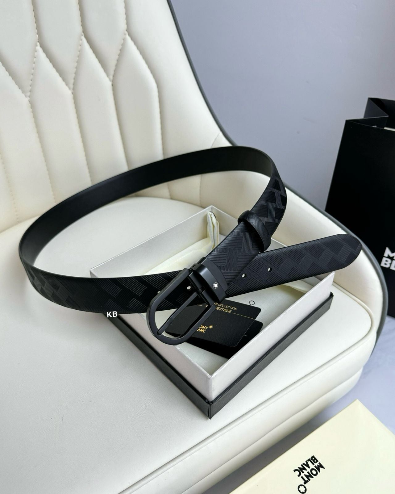 Men Luxury Black Leather Belt