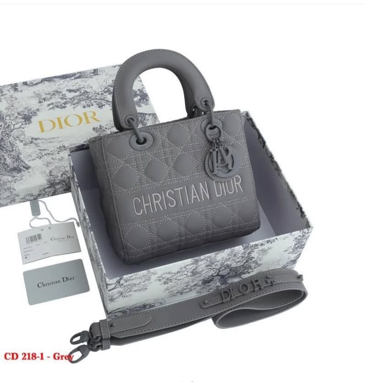 Luxury Women’s Leather Handbag