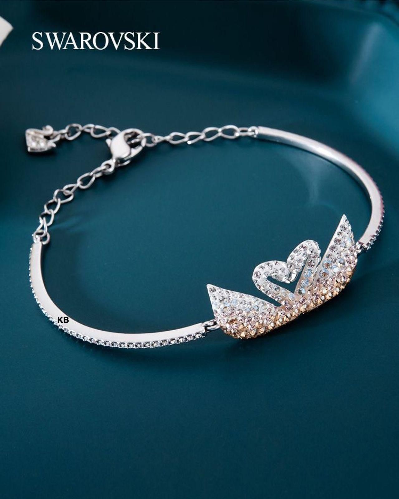 Luxury Iconic swan bracelet